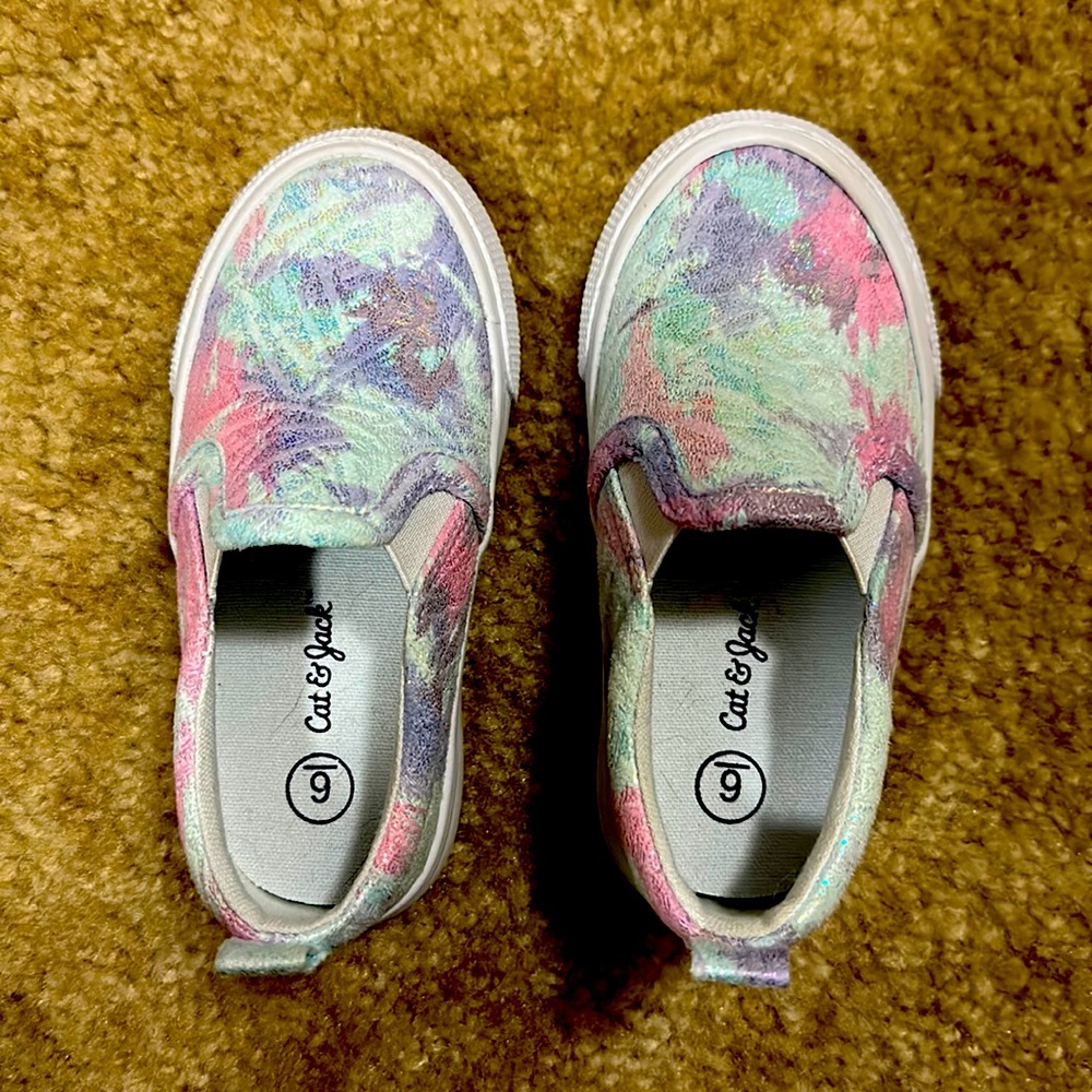 NEW Cat & Jack slip-on tennis shoes